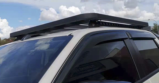 Buy ISO9001 Black Steel Hilux Roof Racks Car Cargo Carrier For Luggage online manufacture